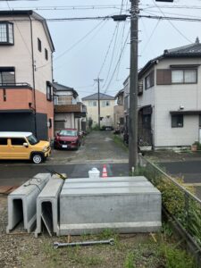 側溝と水路