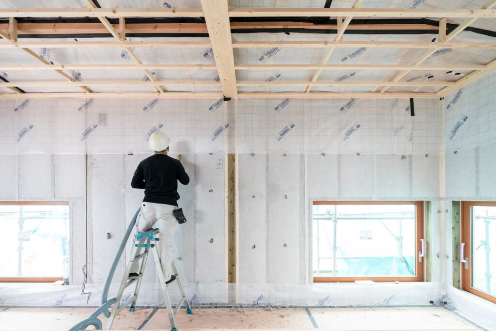 セルロースファイバー施工風景