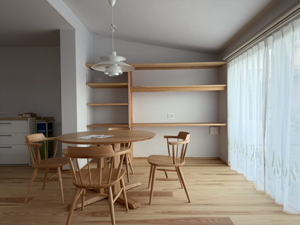 空間に合う家具