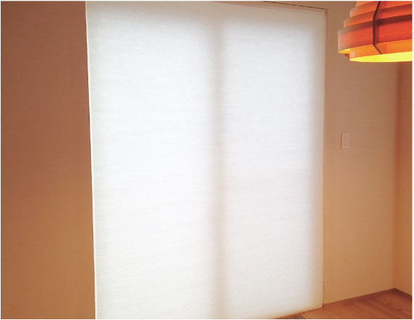 ハニカムブラインド