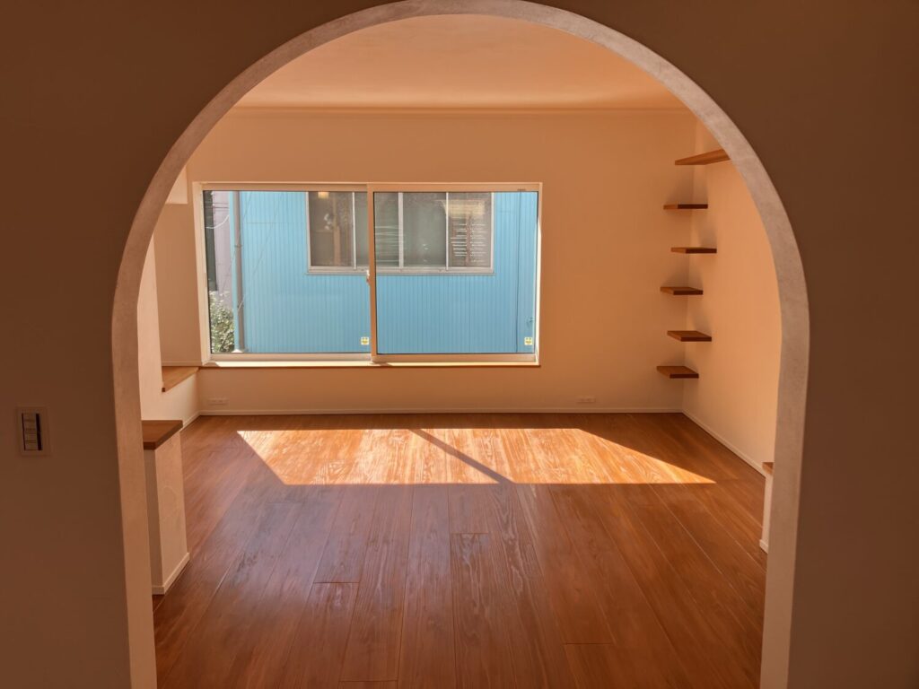 『建替え』と『フルリノベ』