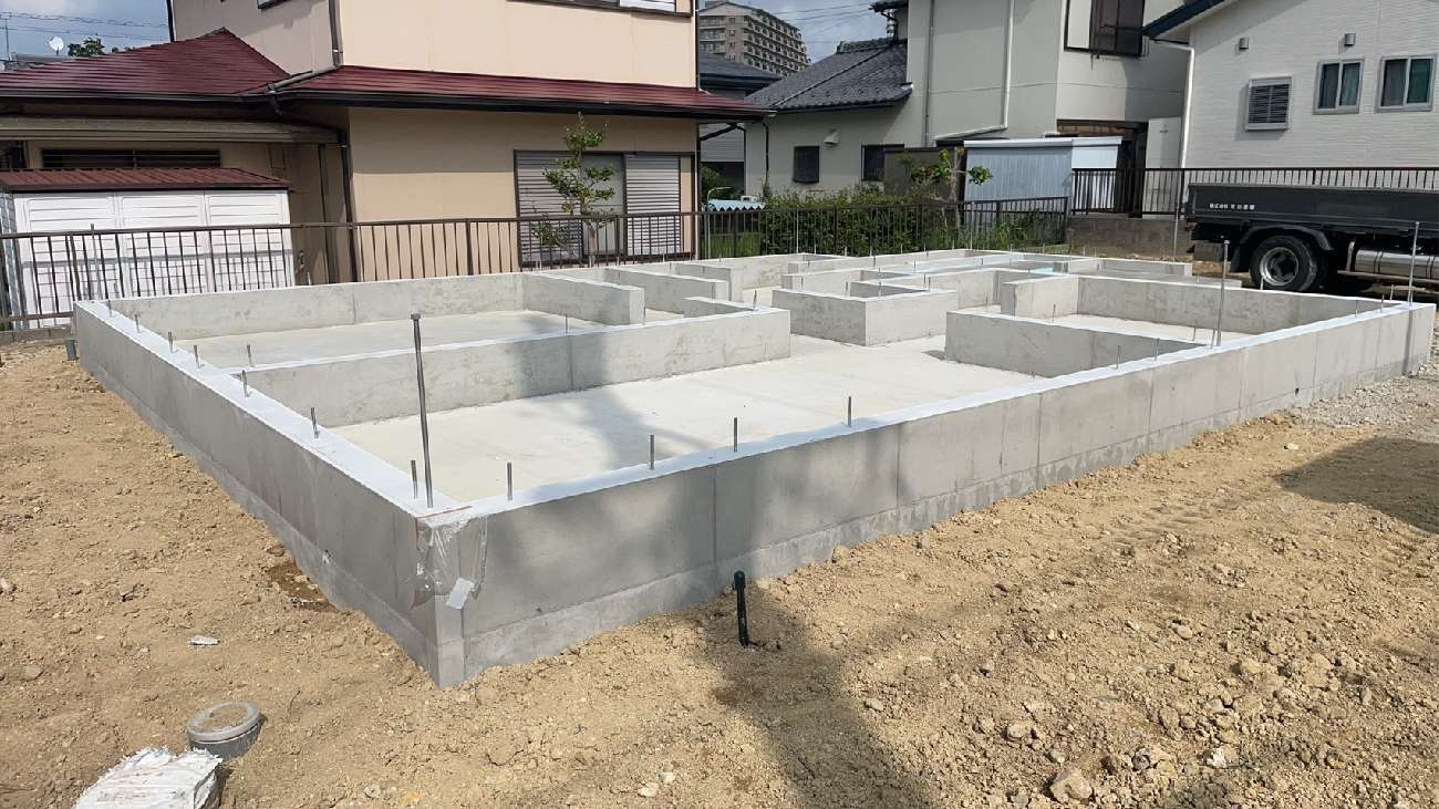 基礎工事
