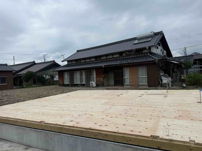 土台伏せ