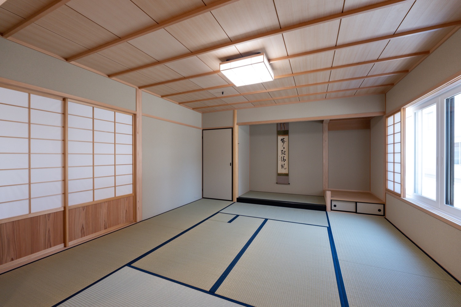 掛け軸用の金具を設えた床の間のある京間の茶室|北名古屋市施工事例 オーパススタイル